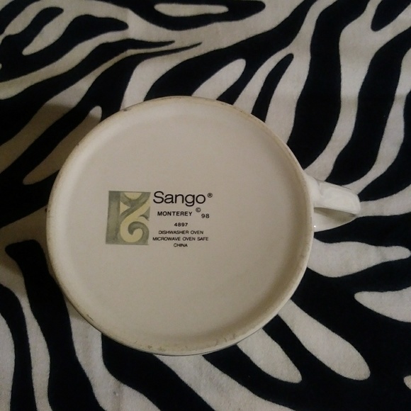 Two Sango Monterey 98 China Cups - Picture 6 of 6